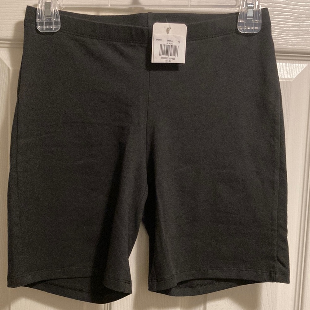 Hanes Women’s Biker Shorts Black (size S) NWT